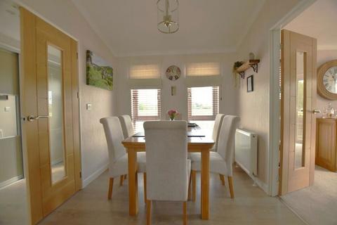 2 bedroom park home for sale, Mill Road, Yarwell, Peterborough, Northamptonshire, PE8 6FS