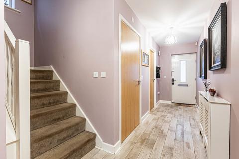 11 Fraser Way, Wakefield, WF1 2ZF