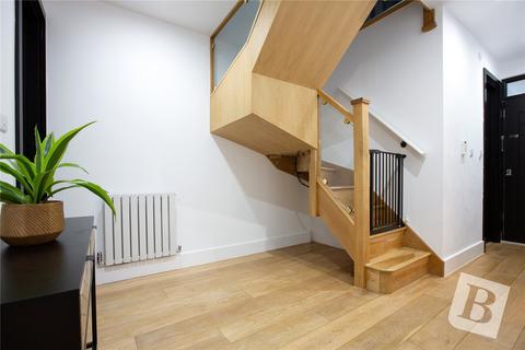 123 Howard Road, Upminster, RM14 2UQ