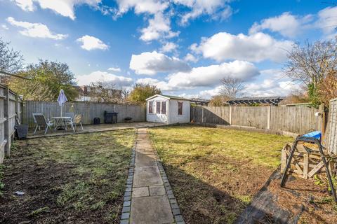 41 Barnfield Gardens, Kingston Upon Thames, KT2 5RH