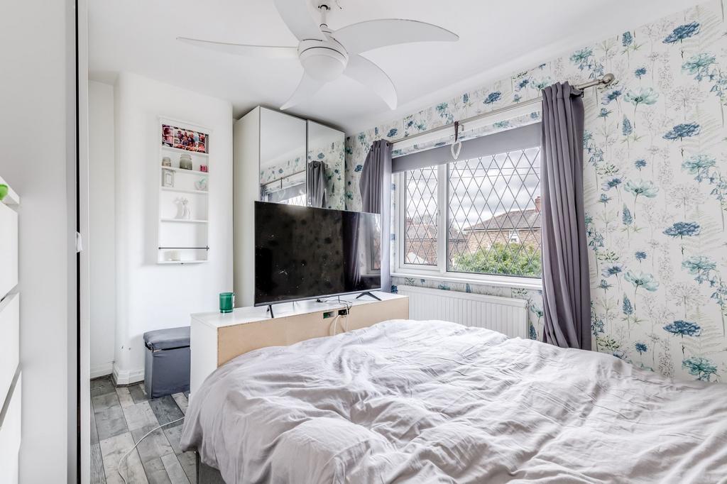 Bed 1