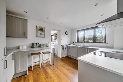 undefined, Fairlight Gardens, Four Marks, Alton, Hampshire, GU34
