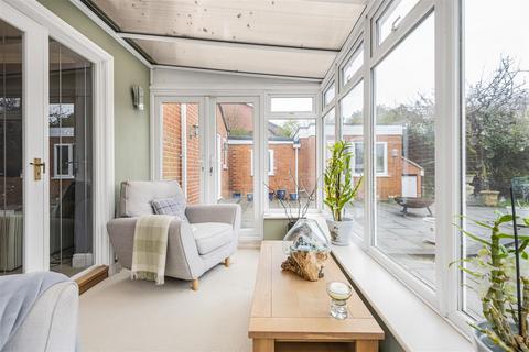 230 Hyde End Road, Spencers Wood, Reading, RG7 1DG