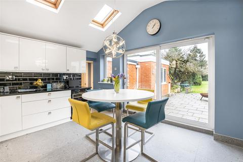 230 Hyde End Road, Spencers Wood, Reading, RG7 1DG