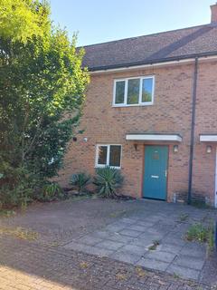 2 bedroom terraced house to rent, Central Avenue, Cambridge CB4