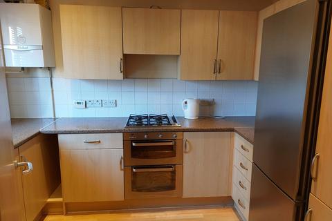 2 bedroom terraced house to rent, Central Avenue, Cambridge CB4