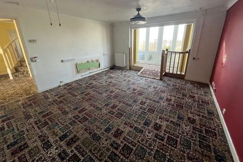 16 Waterside Park, Portishead, Bristol, BS20 8LL