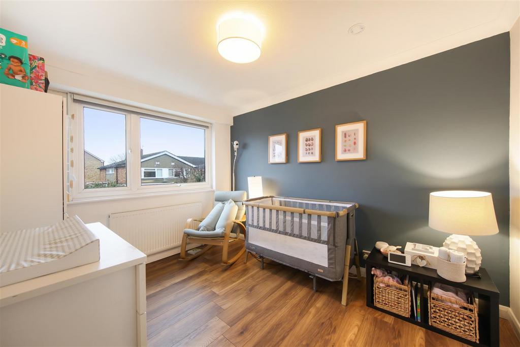 15 Carston Close - e XEcb Ruhseh Hnrtt JSZP.jpg