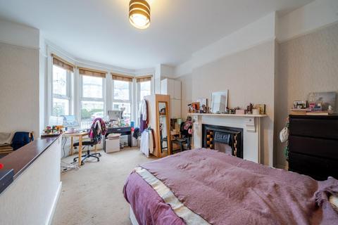 undefined, Ferme Park Road, Crouch End, London, N8