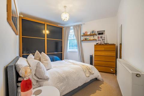 1 bedroom flat for sale, St Quintin Avenue, North Kensington