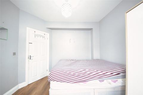 13 Clifton Road, London, E7 8QE