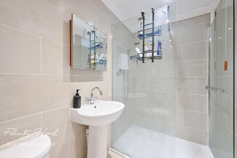 61 Kenilworth Gardens, London, SE18 3JB