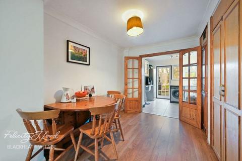 61 Kenilworth Gardens, London, SE18 3JB