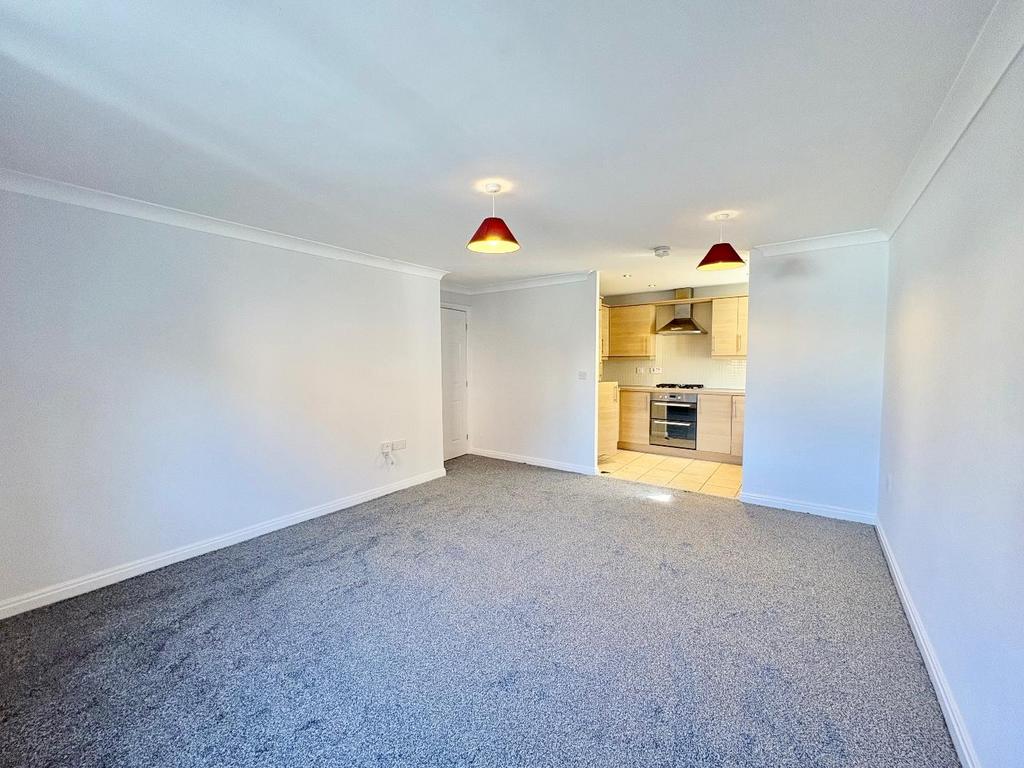 Lounge/dining area