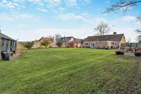 3 bedroom detached house for sale, Islington, Titchmarsh