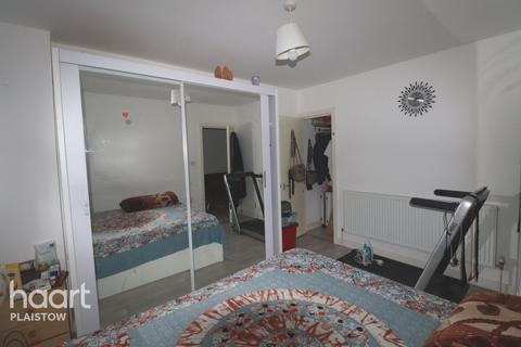 3 bedroom maisonette for sale, Maud Road Plaistow, London