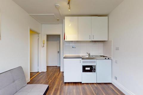 1 bedroom flat to rent, Talbot Square, London