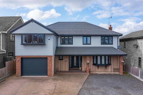 5 bedroom detached house for sale, Burnham Road, Hockley SS5