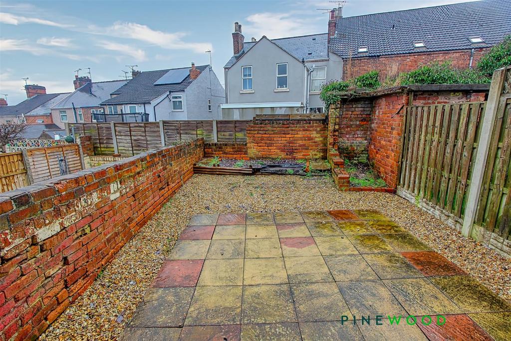 Rear couryard