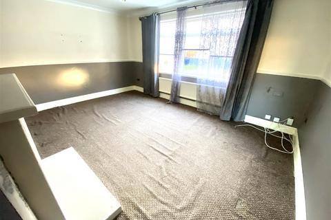 14 Swindon Square, Sunderland, SR3 4ER