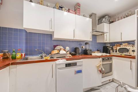 2 bedroom flat for sale, Hutchings Street, Tower Hamlets, London, E14