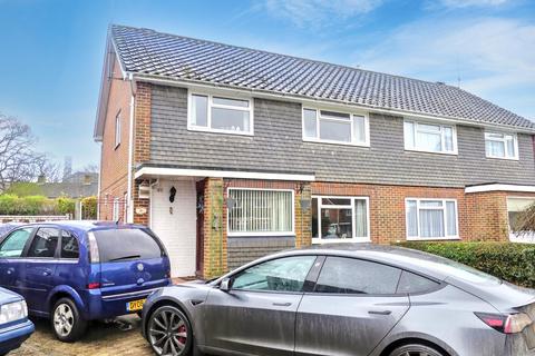 3 bedroom semi-detached house for sale, Applefield, Crawley RH10