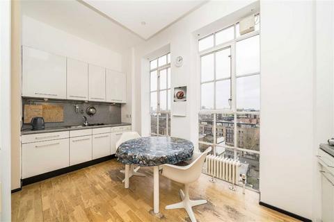 3 bedroom flat for sale, Grange Road, London SE1