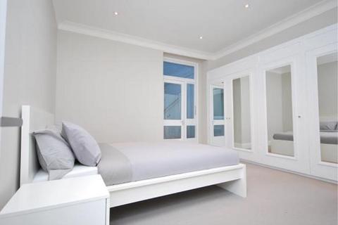 1 bedroom flat for sale, COURTFIELD GARDENS, SOUTH KEN, SW7