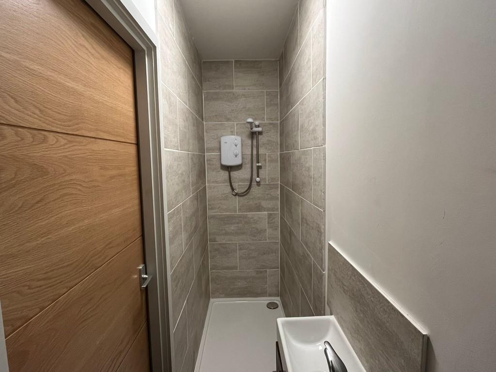 Shower Room T202502111647.jpeg