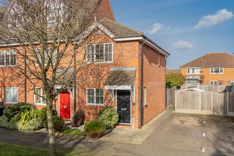 2 bedroom terraced house for sale, Goodman Road, Bedford, Bedfordshire