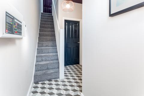 undefined, Redgrave Street, L7 0ED,