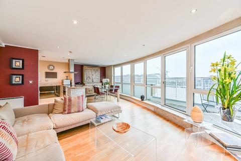 2 bedroom flat for sale, Oyster Wharf, Battersea, London, SW11