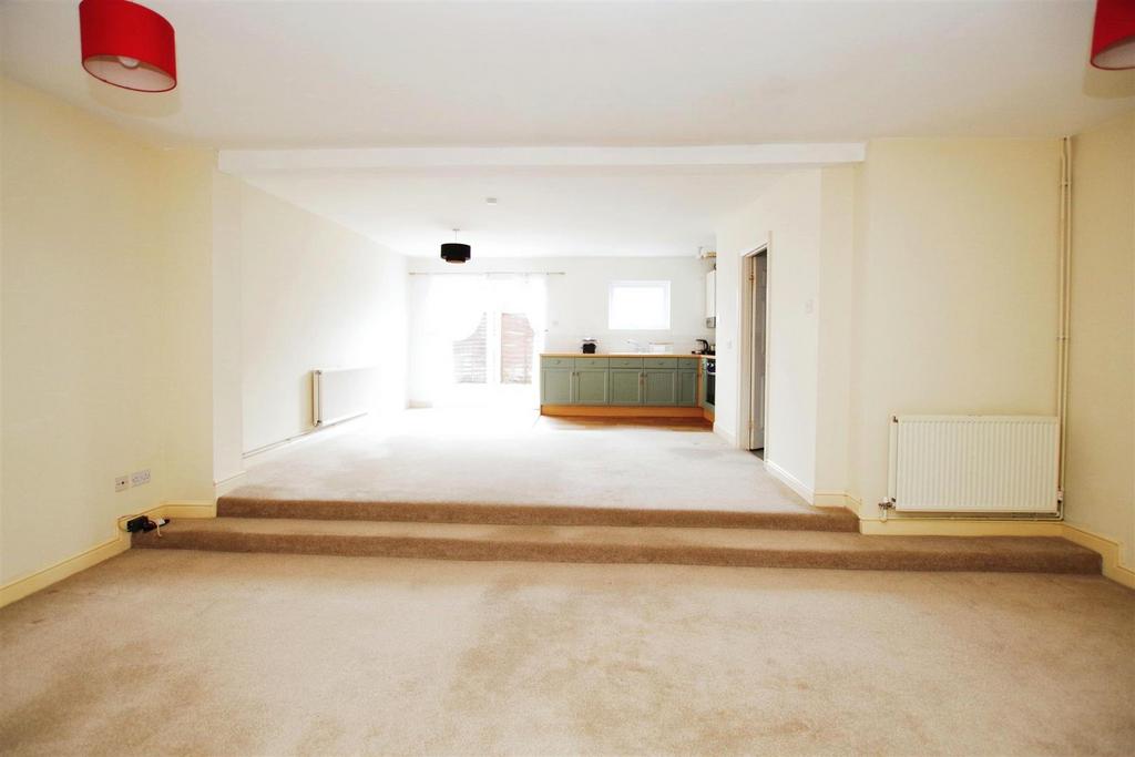 Lounge/Diner/Kitchen
