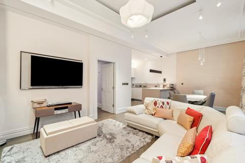 2 bedroom flat to rent, Queen's Gate, South Kensington, London, SW7