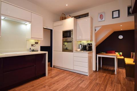 4 bedroom terraced house for sale, St. Pauls Road, St. Leonards-On-Sea