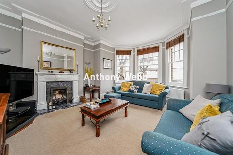 5 bedroom semi-detached house for sale, Lakeside Road, Palmers Green, N13