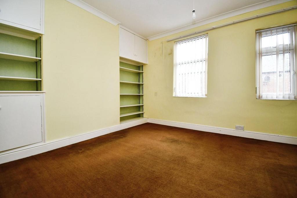 B963401d-Bedroom.JPG