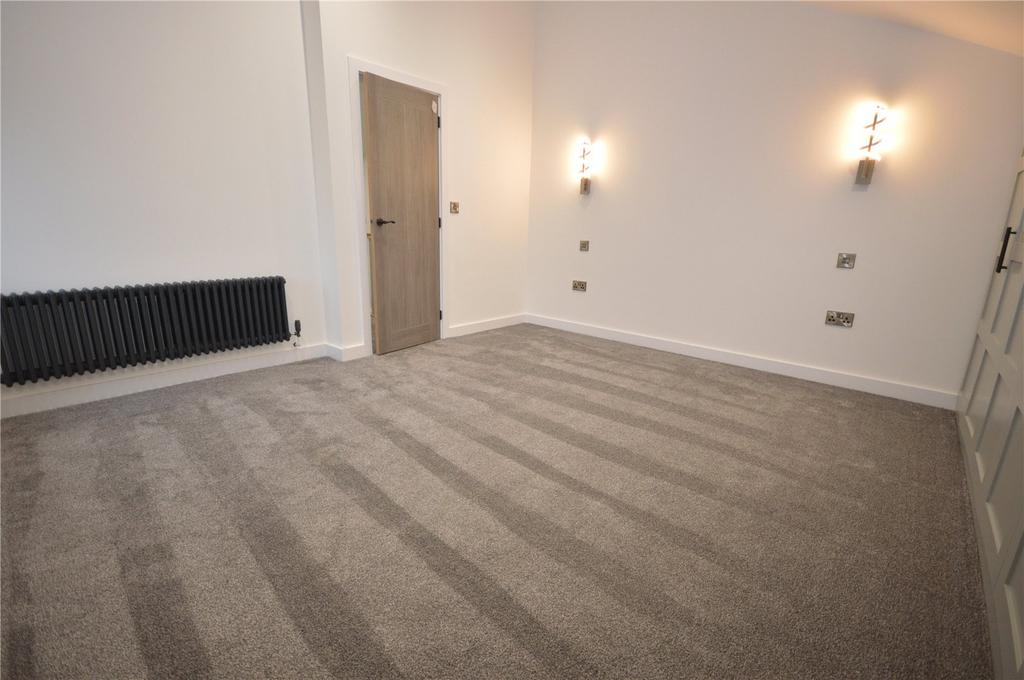 Main Bedroom 2