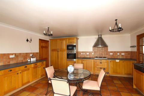 4 bedroom detached bungalow for sale, Rase Lane, Market Rasen LN8