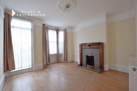 16 Crossfield Road, Clacton-on-sea, CO15 3QT