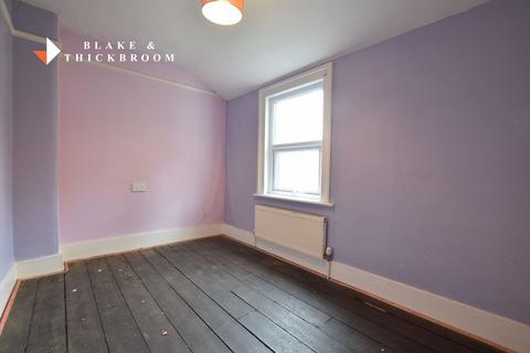 16 Crossfield Road, Clacton-on-sea, CO15 3QT