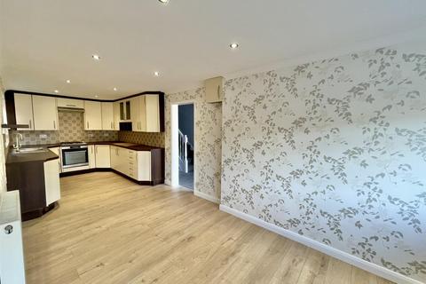3 bedroom semi-detached house for sale, Valley Road, Newhaven