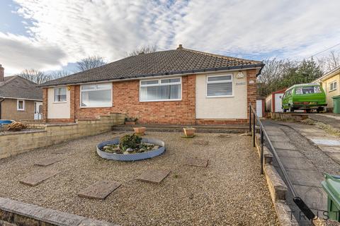 2 bedroom bungalow for sale, Cleckheaton BD19