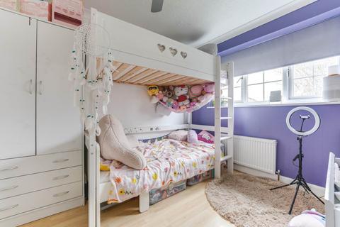 80 Mortimer Gate, Cheshunt, Waltham Cross, EN8 0XH
