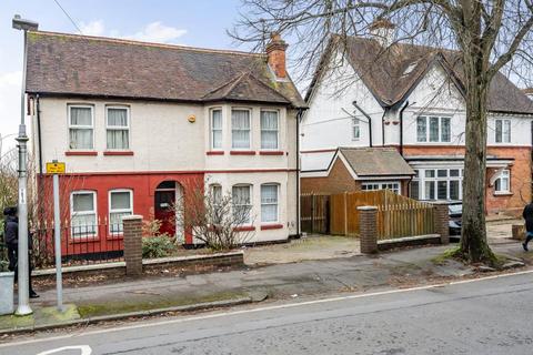 4 bedroom detached house for sale, Reading University / Hospital Borders,  Berkshire,  RG2