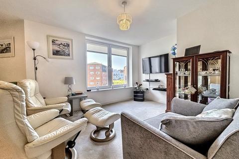 2 bedroom flat for sale, Weymouth