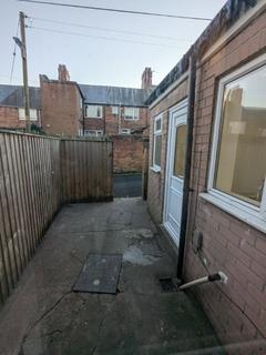 2 bedroom terraced house to rent, Gill Crescent South,  Houghton Le Spring DH4