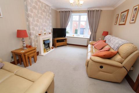 4 Royal Close, Brierley Hill, DY5 3HW
