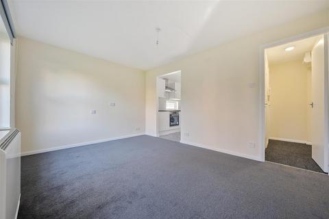 53 Shinners Close, London, SE25 5JQ