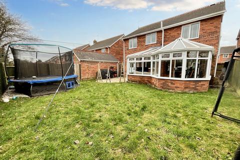 4 bedroom detached house for sale, Hampton Drive, Market Drayton, TF9